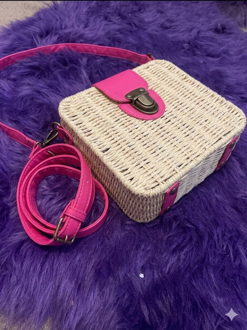 Woven Cream Crossbody with Hot Pink Trim and Adjustable Strap